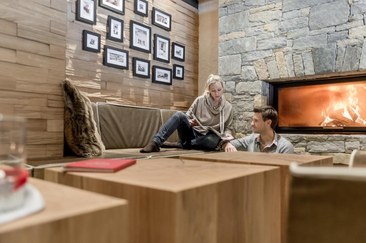 Superior Hotel Edelweiss オーバータウエルン エクステリア 写真