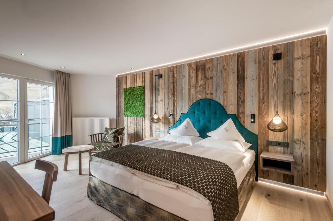 Superior Hotel Edelweiss オーバータウエルン エクステリア 写真