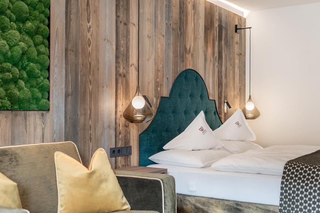 Superior Hotel Edelweiss オーバータウエルン エクステリア 写真
